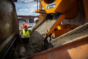 Entladung Betonmischer - TSN-Beton